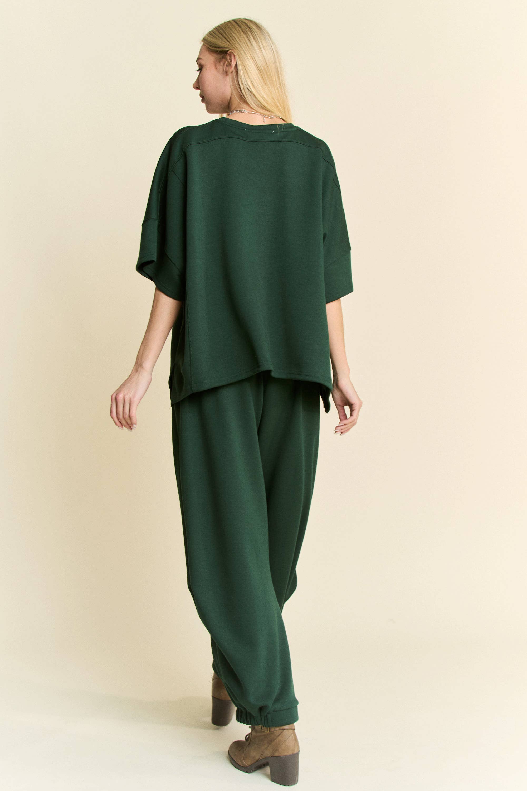 Davi & Dani - Wholesale Top & Pant Set (NOT Loungewear) - Women's - SOLID FLOWY TOP WITH ELASTIC WAIST BAND PANTS SET4