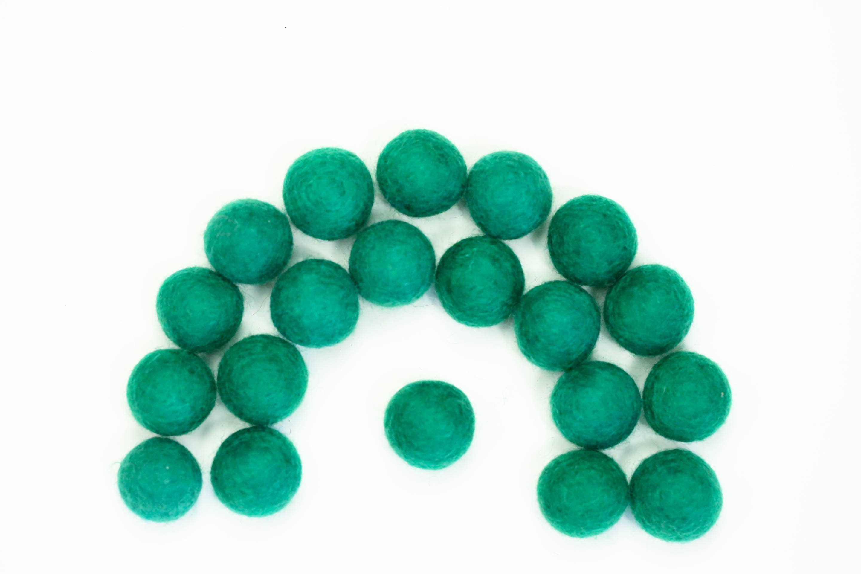 The Felt Pod - Wholesale Craft Supplies - 2.5 cm Felt Balls 100 Pieces -for DIY Garland Wool Beads16