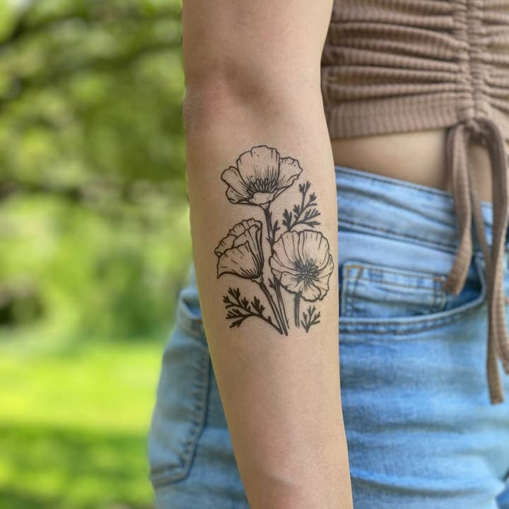 NatureTats - Wholesale Temporary Tattoo - Golden Poppy Temporary Tattoo1