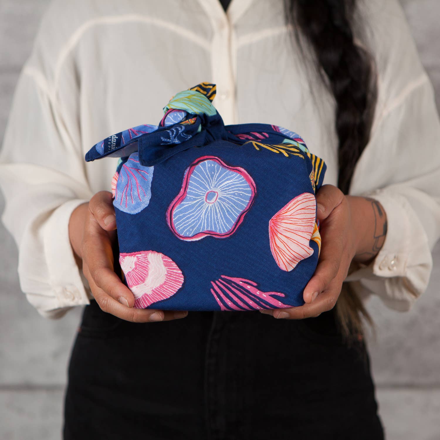 Danica Studio - Wholesale Flat Wrap - Danica Studio Neptune Reusable Gift Wrap 32 x 32 inches2