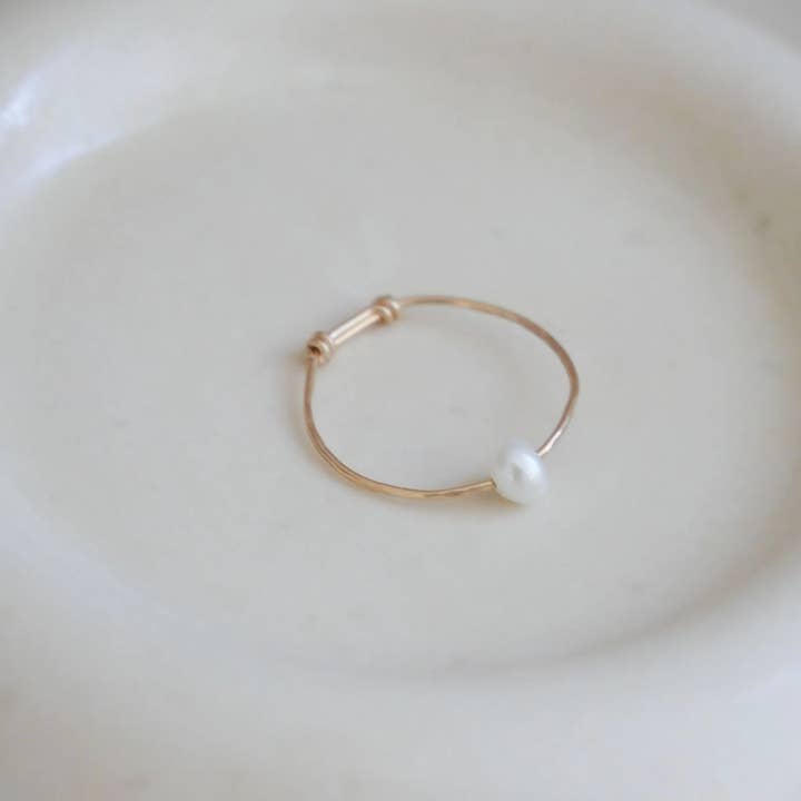 Merci Clodette – wholesale Solitairering – Yvette-ring - odlad pärla