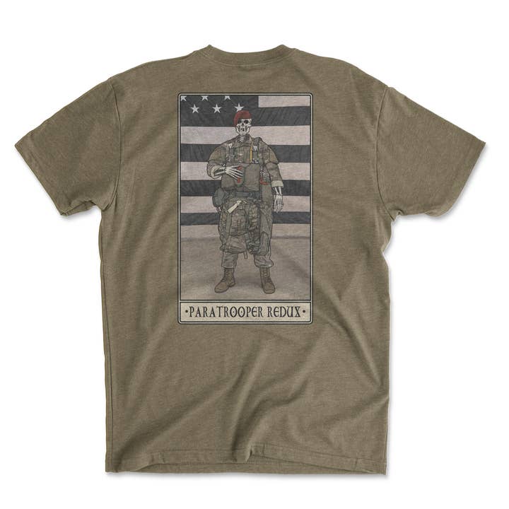 Paratrooper Redux T-shirt för wholesale av Platoon Daddy LLC