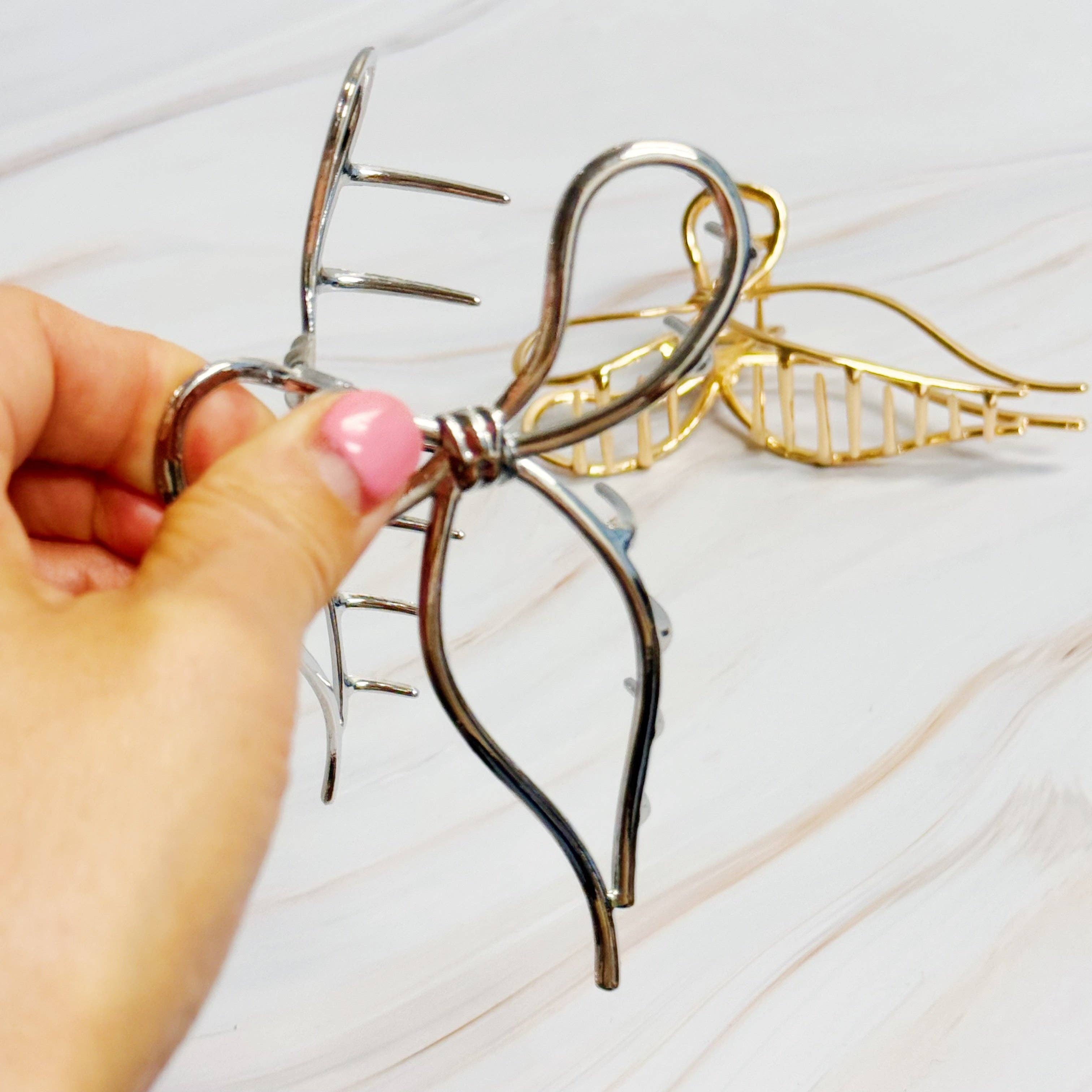Ellison+Young - Wholesale Hair Clip - Women's - Annie Metal Bow Hair Claw Set Of 24
