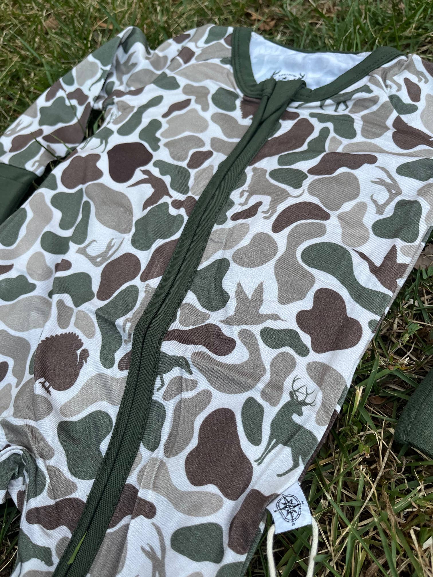 Southern Refinery – Engroshandel Pyjamasæt - Børn – camo, jagt, bambus pyjamas7