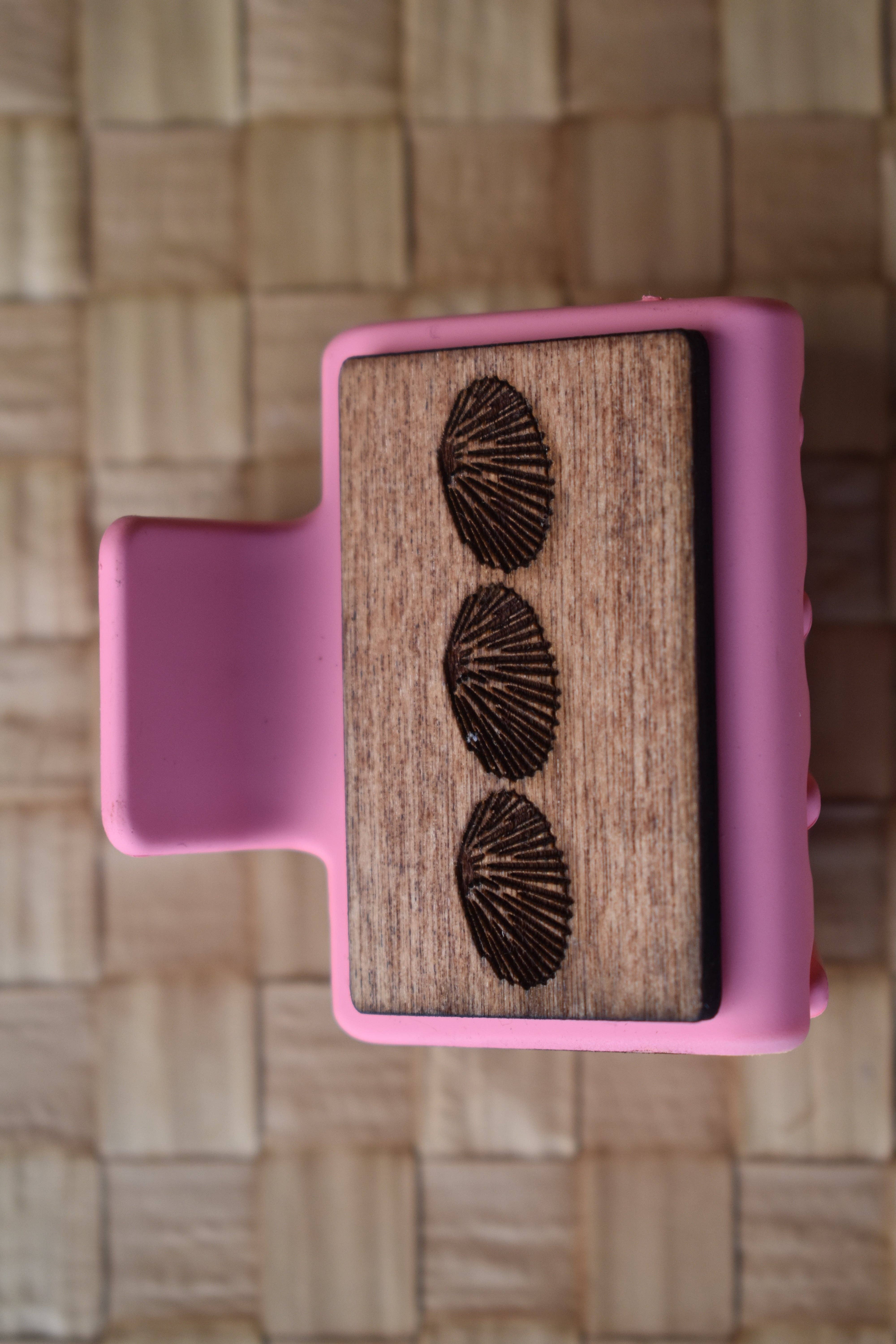 Revel Sun Hawai'i – wholesale Hair clip – Women’s – Mini Handmade Wood Engraved Hair Clip5