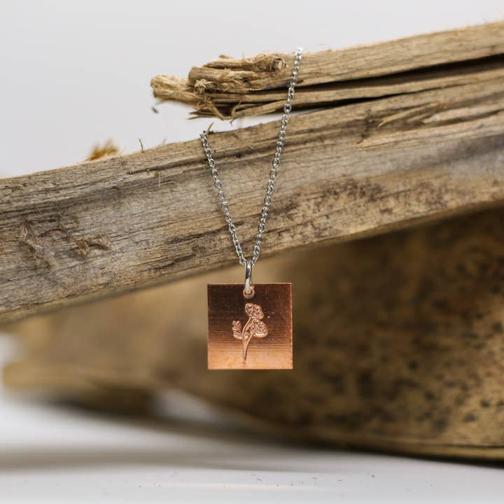 LL Always – wholesale Hänge-/berlockhalsband – Augusti - Vallmo2