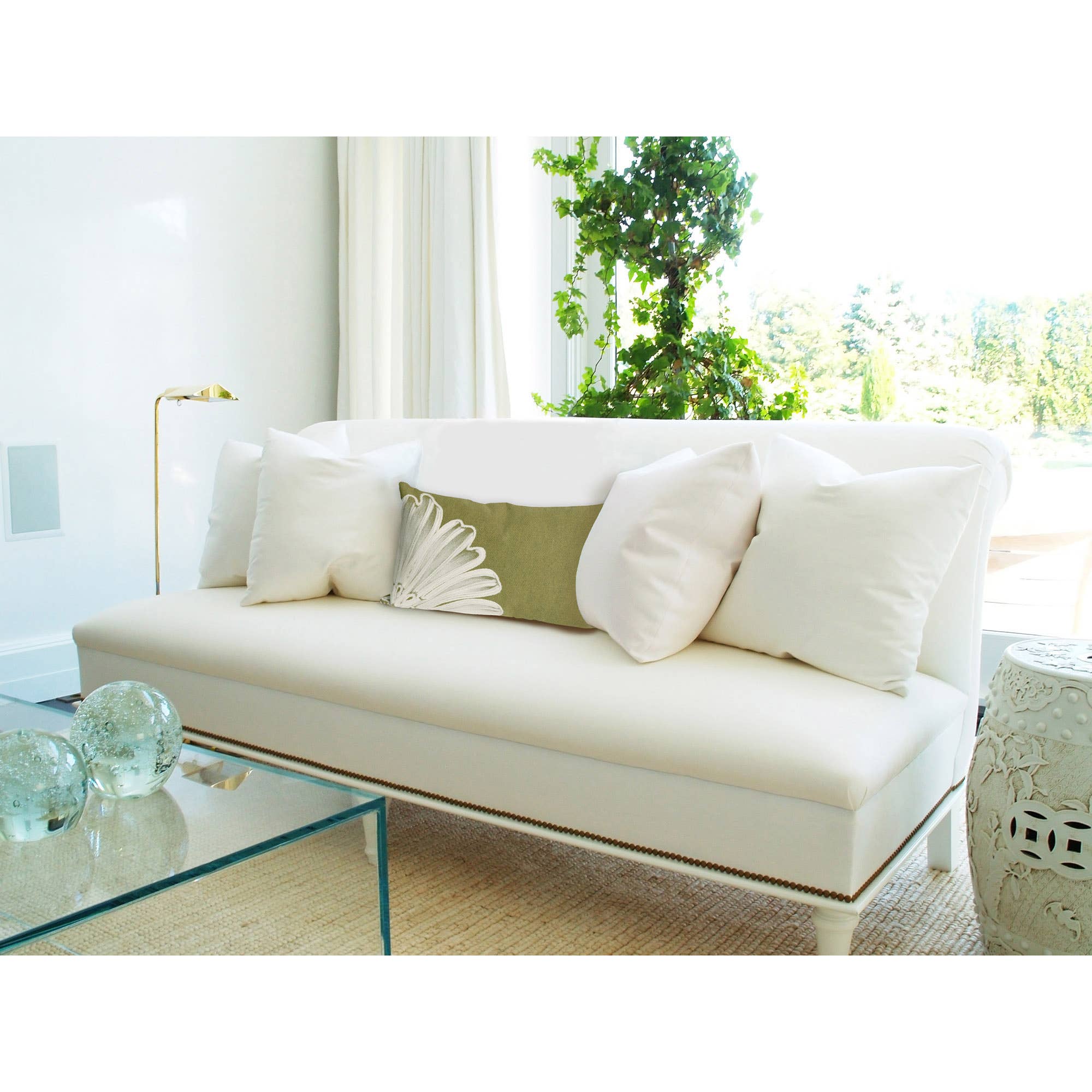 Verde Cuscino da interno/esterno con medaglia antica Visions III in vendita all'ingrosso su Faire2