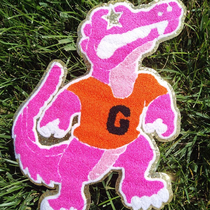 Scratch Decor - Wholesale Patch - Hot Pink Gator Mascot with Star Eyes Large Chenille I3