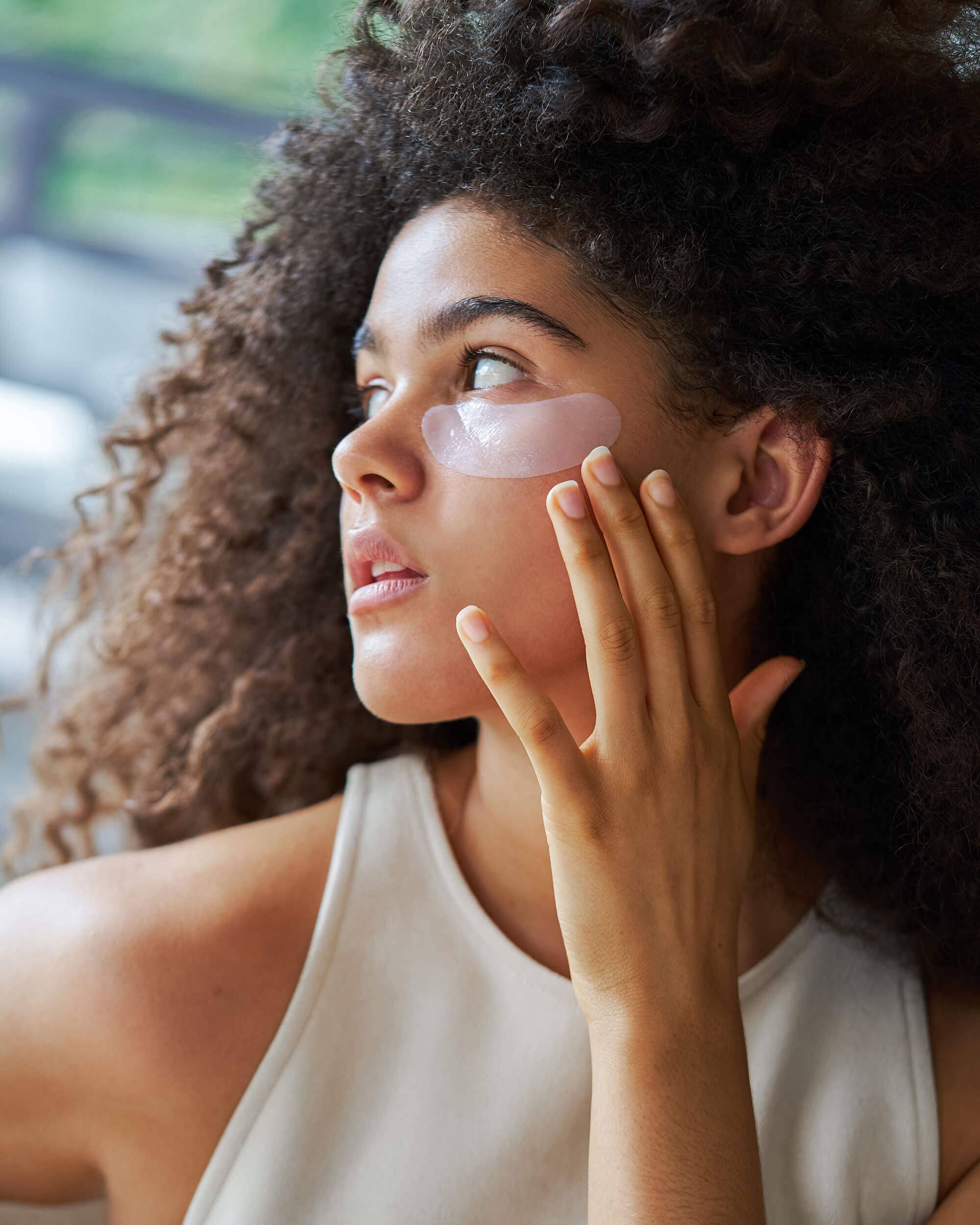 Nuria - Wholesale Eye Treatment Mask - Hydrate Nourishing Under-Eye Masks1