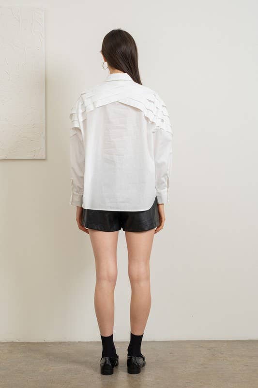 Heyson – wholesale Buttoned-down shirt – Women's – LT1065 Elegant Layered White Blouse3