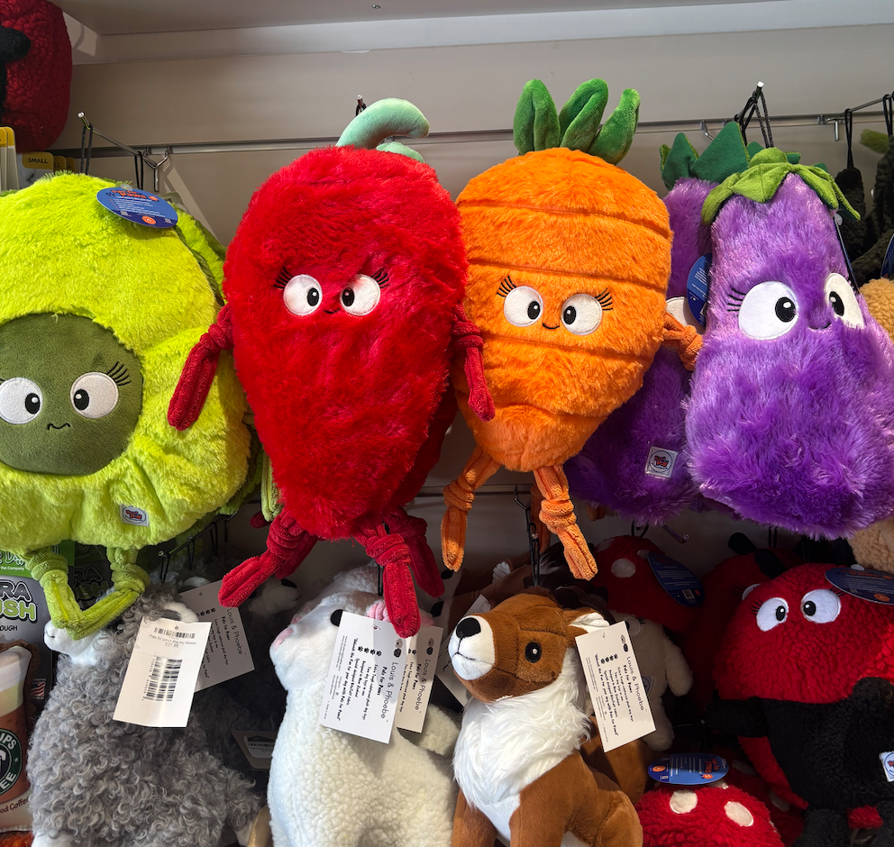 Pals For Paws - Venta al por mayor Peluche - Perros - Juguete para Perros de Peluche Duradero Chilli - Material 100% Reciclado1