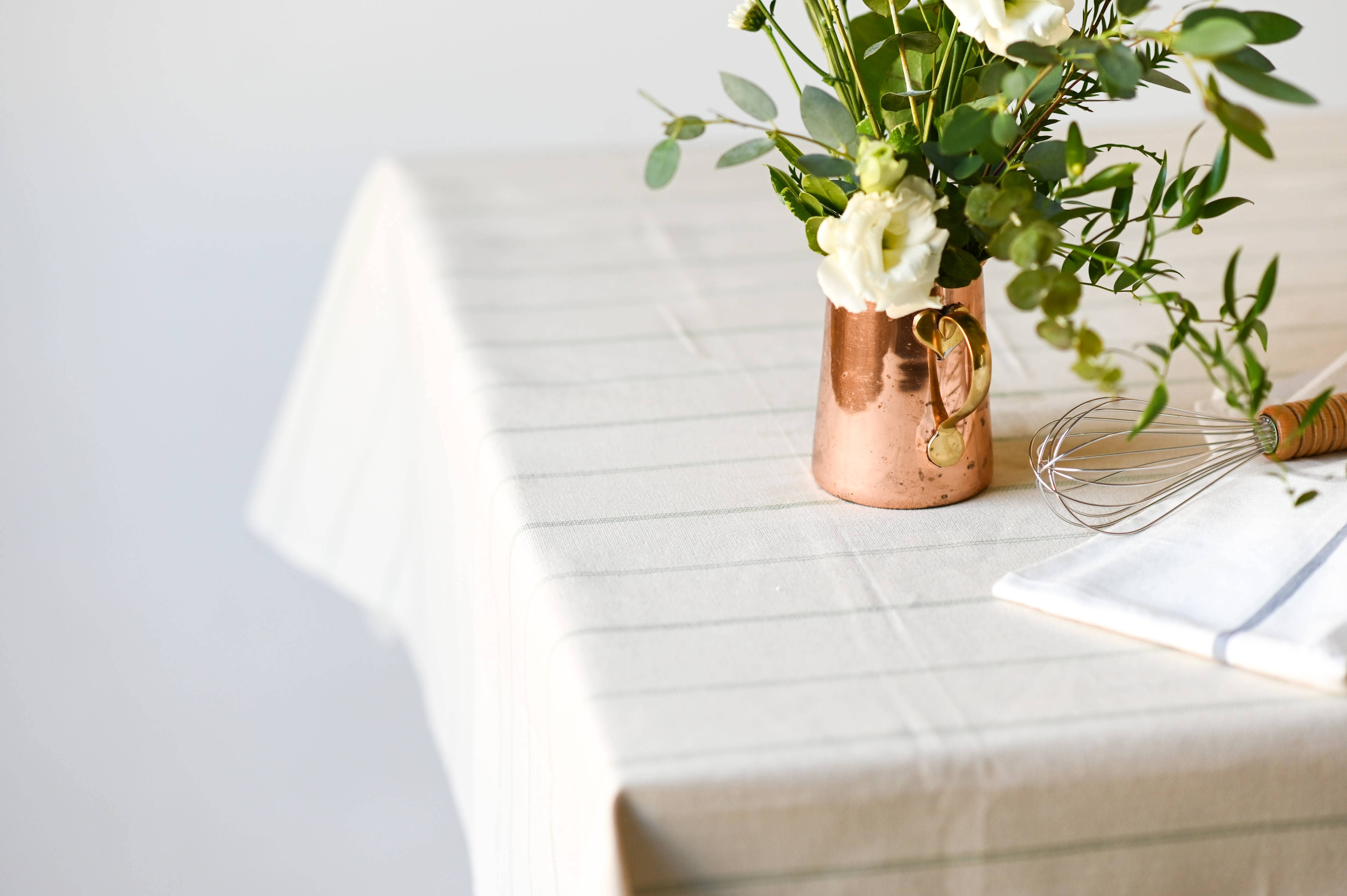 Galley and Fen – wholesale Tablecloth – Simple English Stripe1