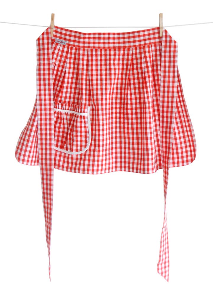 Arne Female Apron Red for wholesale by Funky Doris