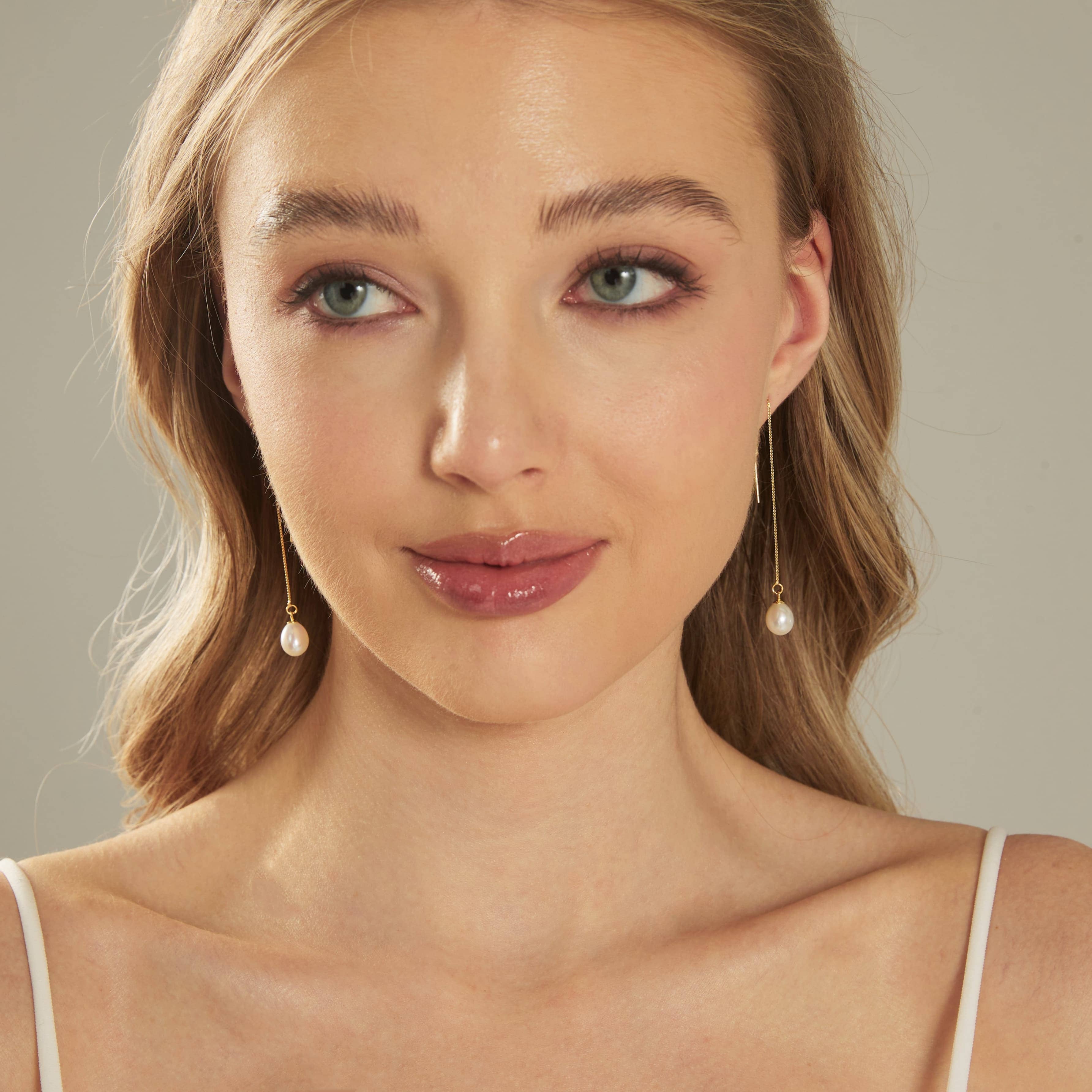 Drrtymagic - Wholesale Dangle Earrings - Freshwater Pearl Threader Earrings Gold Chain Earring1