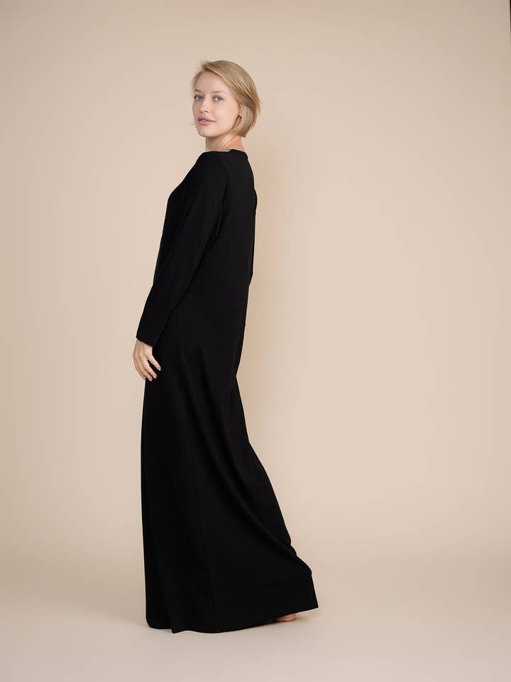 Ellwi Design - Wholesale Nightgown - Women's - Lace Collar Nightgown with Buttons