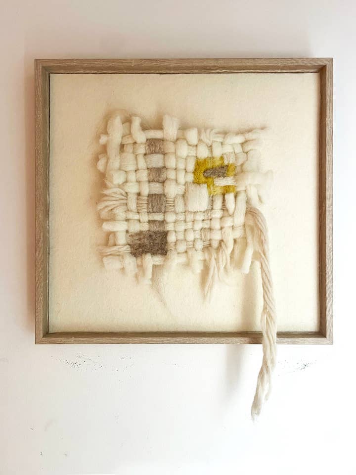 Punoa - Arte de Parede em Lã Feltro Manual por atacado de Seven Sundays Studios