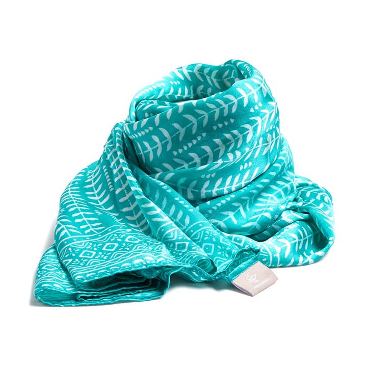 pañuelo de seda Sukirah, turquesa para venta al por mayor de LINDA HERING