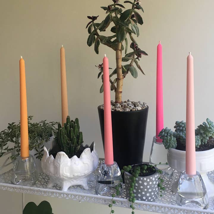 Pink/Orange Naturlig Soy Koniske Stearinlys (2stk) for engroshandel hos Lady Lou Collective