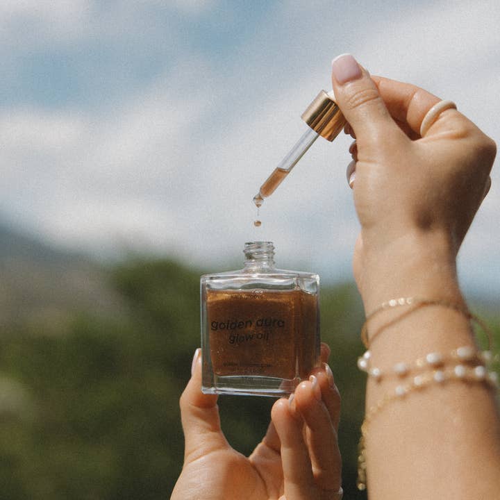 Kai's Groove - Wholesale Bath/Body Oil - organic golden (bronze) aura glow oil5