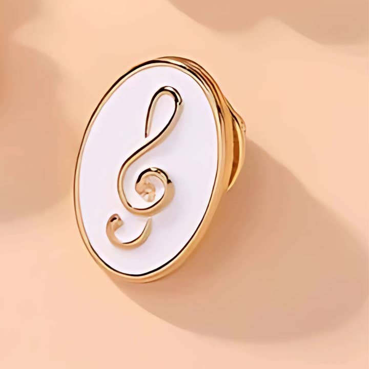 Magnifique Hearts - Wholesale Lapel Pin/Button - Elegant Gold & White Treble Clef Pin for Music Lovers