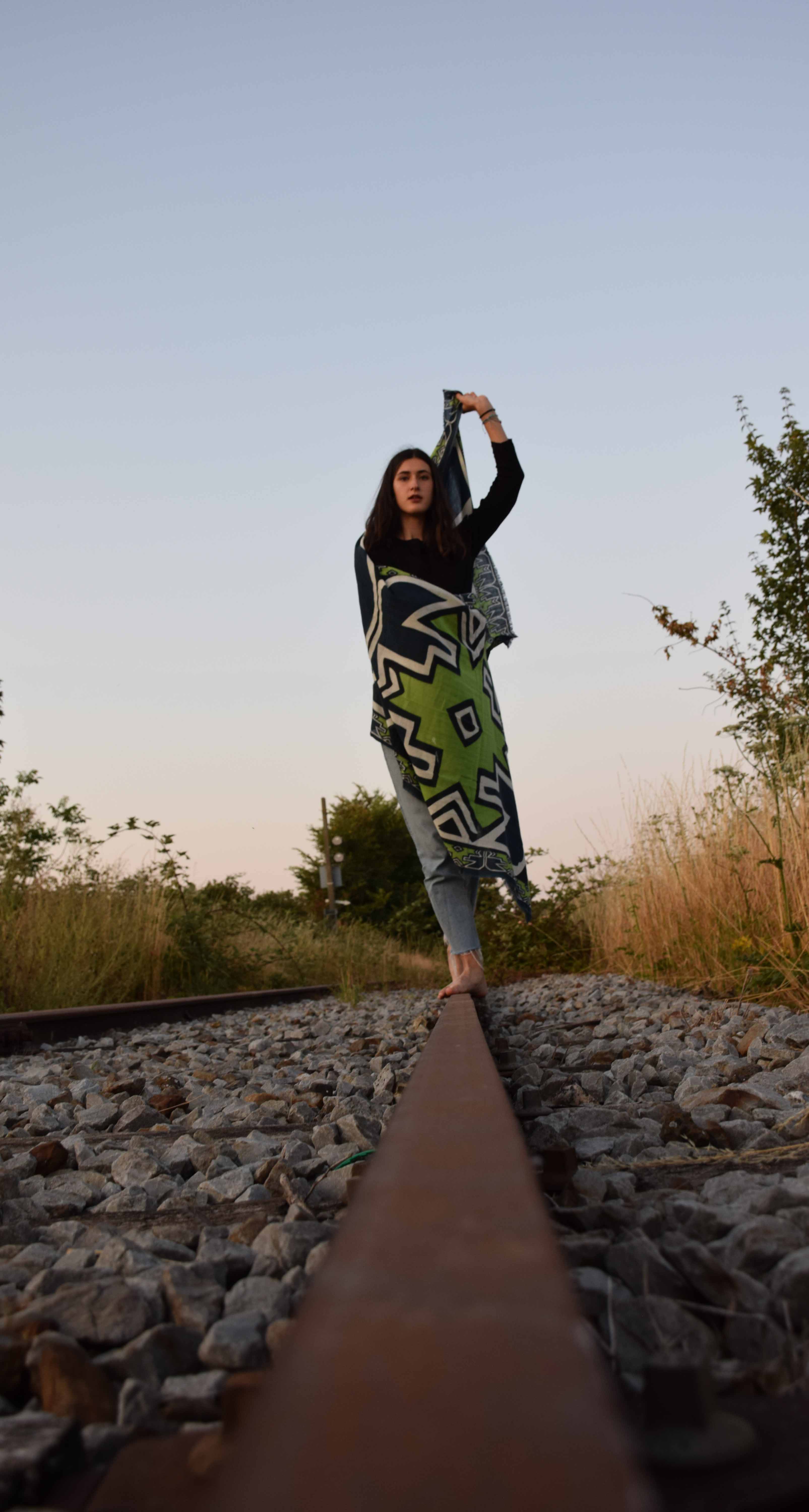 Les Belles Vagabondes – wholesale Halsduk - Dam – XL Ndebele Halsduk Grön