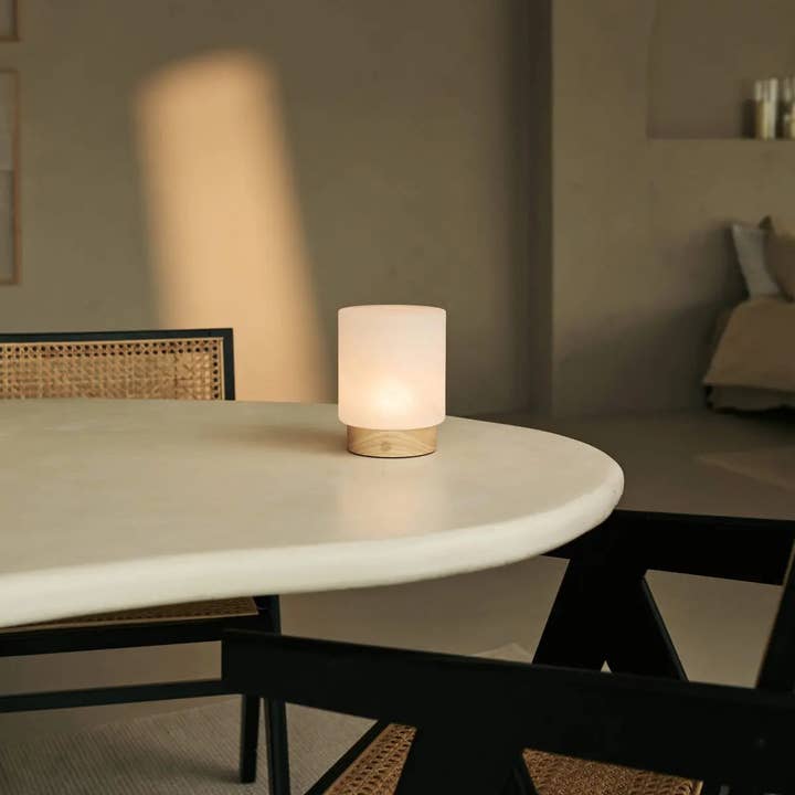 Tavellio - Wholesale Accent/Desk Lamp - Pien Light Brown Wooden Table Lamp – Rechargeable, Dimmable & Up to 100 Hours of Battery4