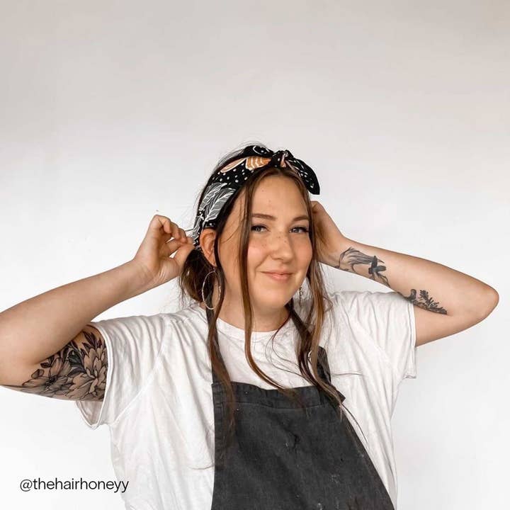 Handker Bandanas - Wholesale Bandana - Women's - No. 046 Amy Bandana