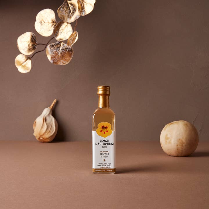 Floral Elixir Co. – Engroshandel Cocktailmix/sirup – Citron Nasturtium Elixir. Helt naturlig cocktail & sodasirup.