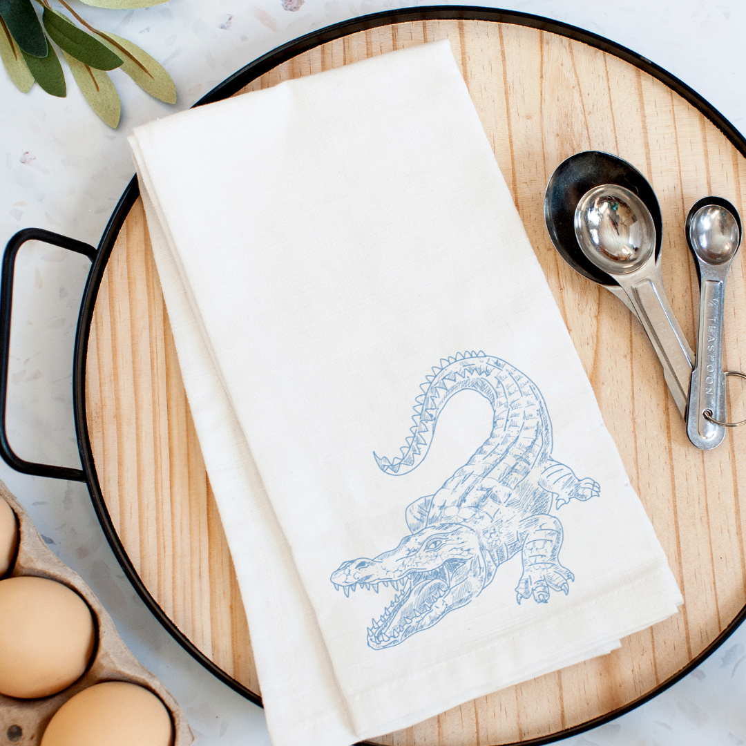 Pelican Provision Co. - Wholesale Tea Towel - Chinoiserie Alligator Kitchen Towel0