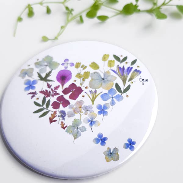 Thévy Guex - Wholesale Compact Mirror - PASTEL FLORAL HEART POCKET MIRROR1