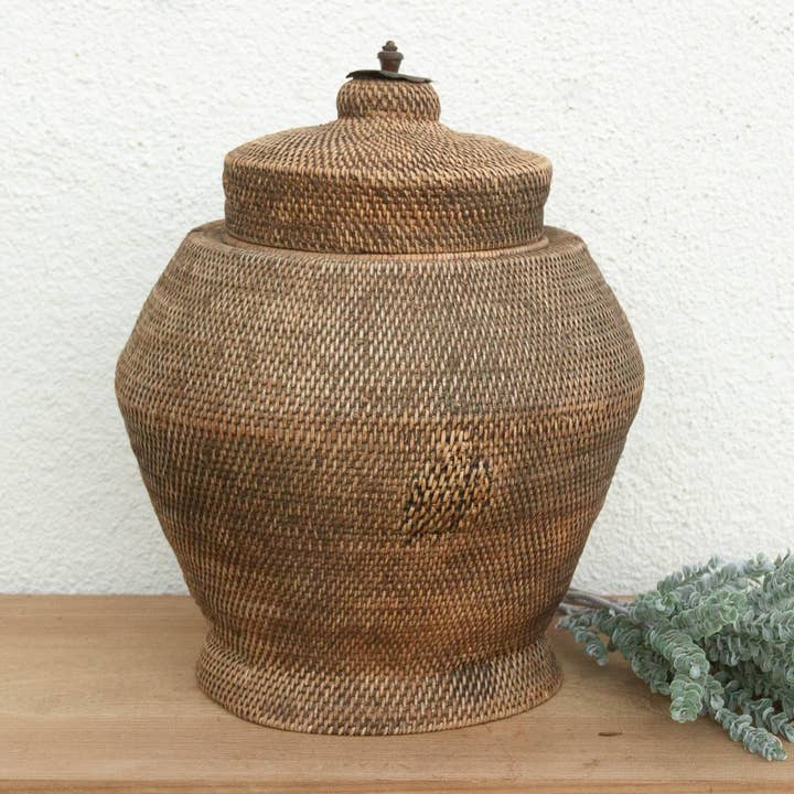 Cesta con tapa finamente tejida del sudeste asiático para venta al por mayor de De-cor