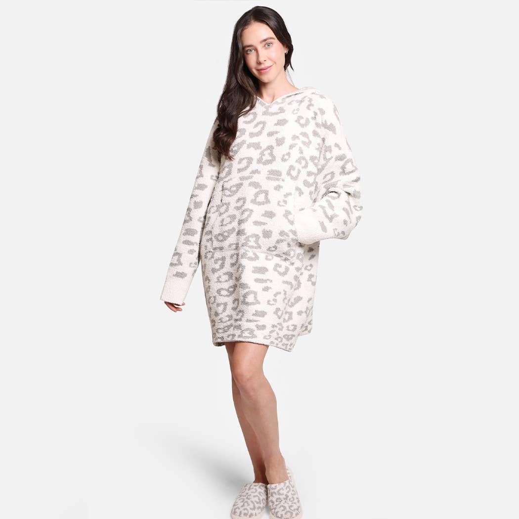 Fashion City - Wholesale Hoodie - Women's - Leopard Print Soft Hooded Snuggie w Pocket18