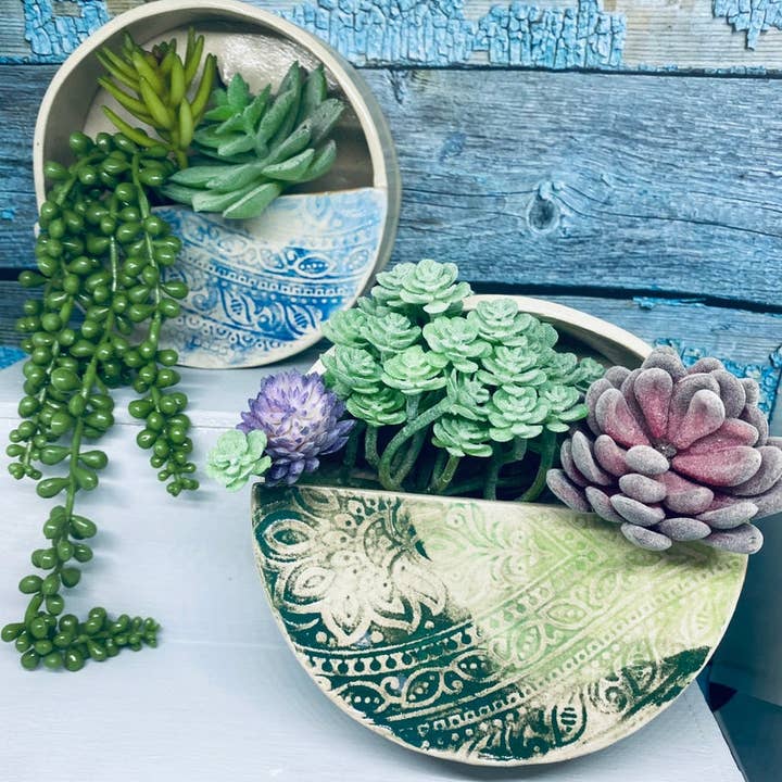 KAH Ceramics – wholesale Wall planter – Garden Succulent Spherical Wall Planters