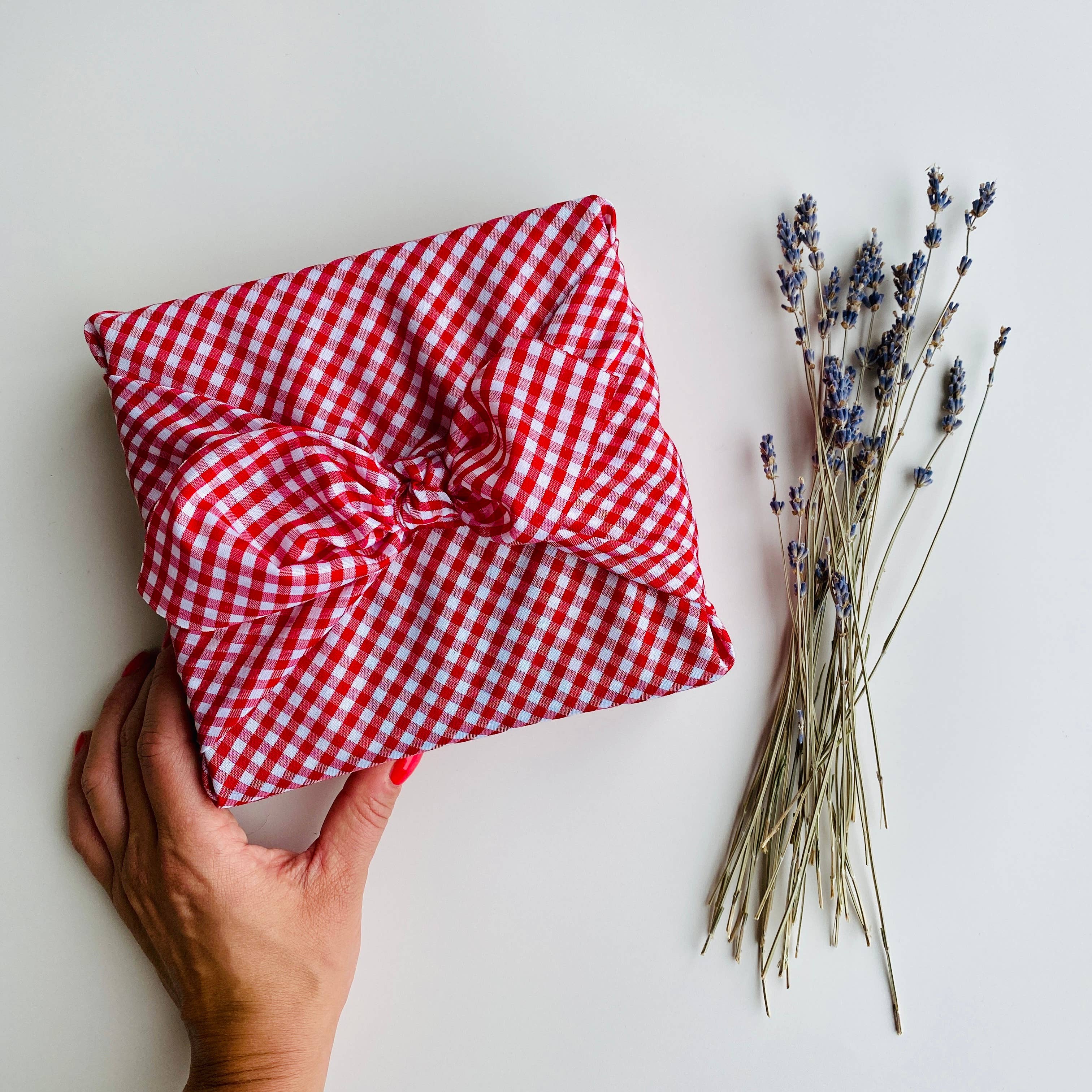 OLSEN+OLSEN - Vente Feuille de papier cadeau - Furoshiki Vichy - Emballage cadeau en tissu réutilisable7