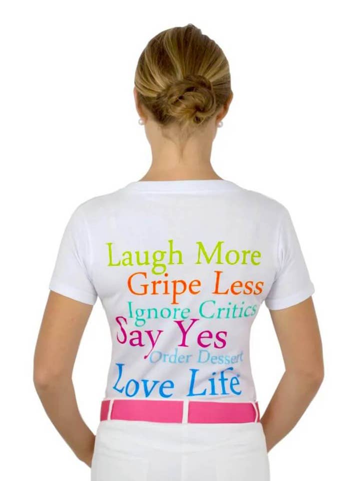 Kurzarm-Baumwoll-T-Shirt "Mehr Lachen" für den Großhandel von Gretchen Scott LLC