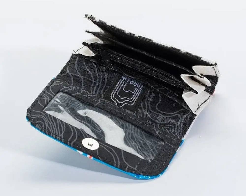TORRAIN Recycled Bags - Wholesale Wallet - Women's - Eco Packet Bifold Wallet7