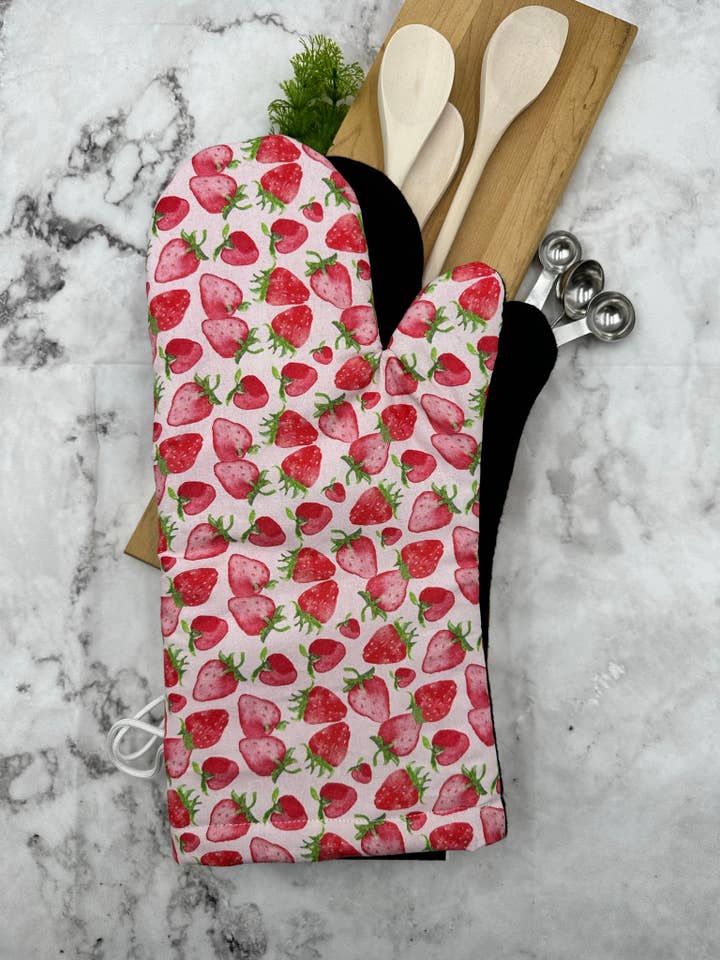 Oven Mitts Strawberry. One PAIR of oven mitts. for wholesale by MS Creations