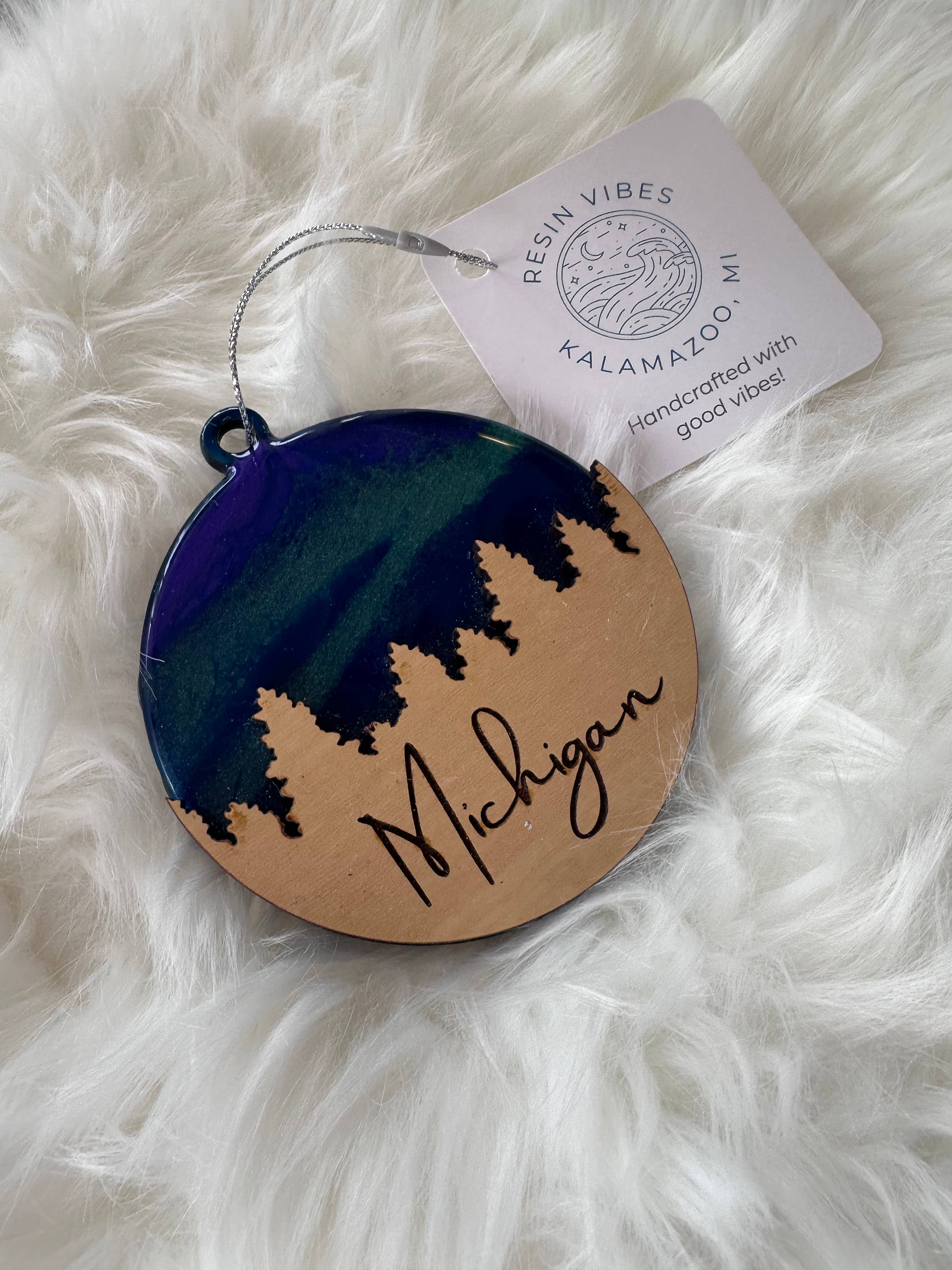 Resin Vibes by MB - Wholesale Ornament - Northern Lights Michigan Ornament 3