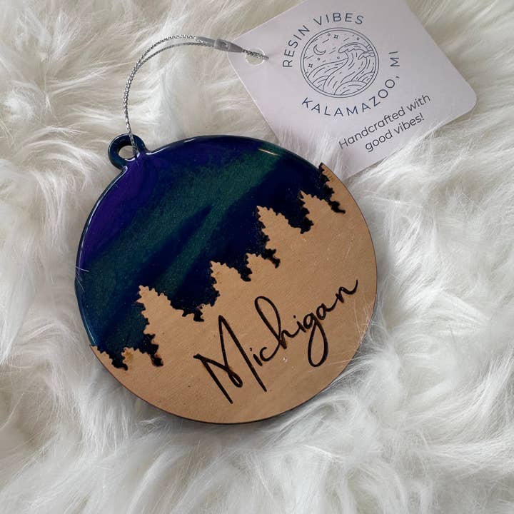 Resin Vibes by MB - Wholesale Ornament - Northern Lights Michigan Ornament 3