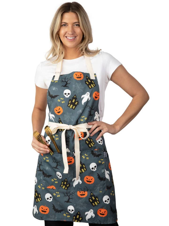 Tablier Happy Halloween pour la vente par Pookie Home