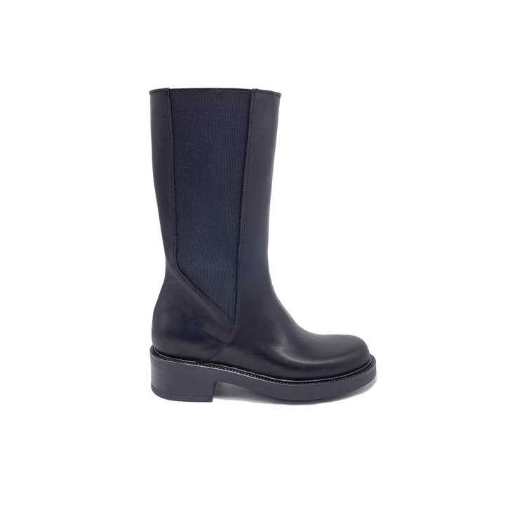 WALKING NOW SRL - Venta al por mayor Botas Chelsea - Mujer - Botas Chelsea Beatles de cuero negro para mujer otoño-invierno1