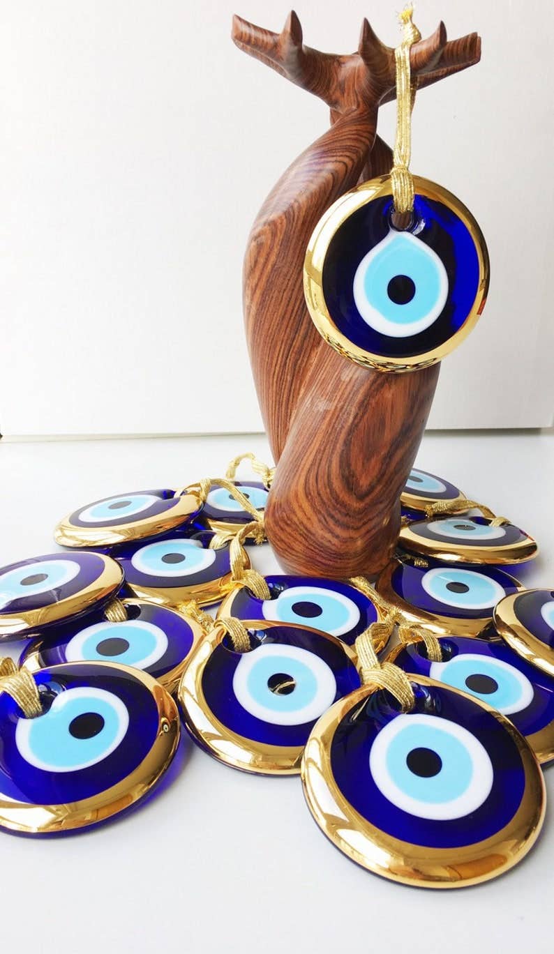 Evileyefavor – wholesale Decorative tabletop object – Turkish evil eye bead, gold evil eye bead, 7cm gold evil eye2