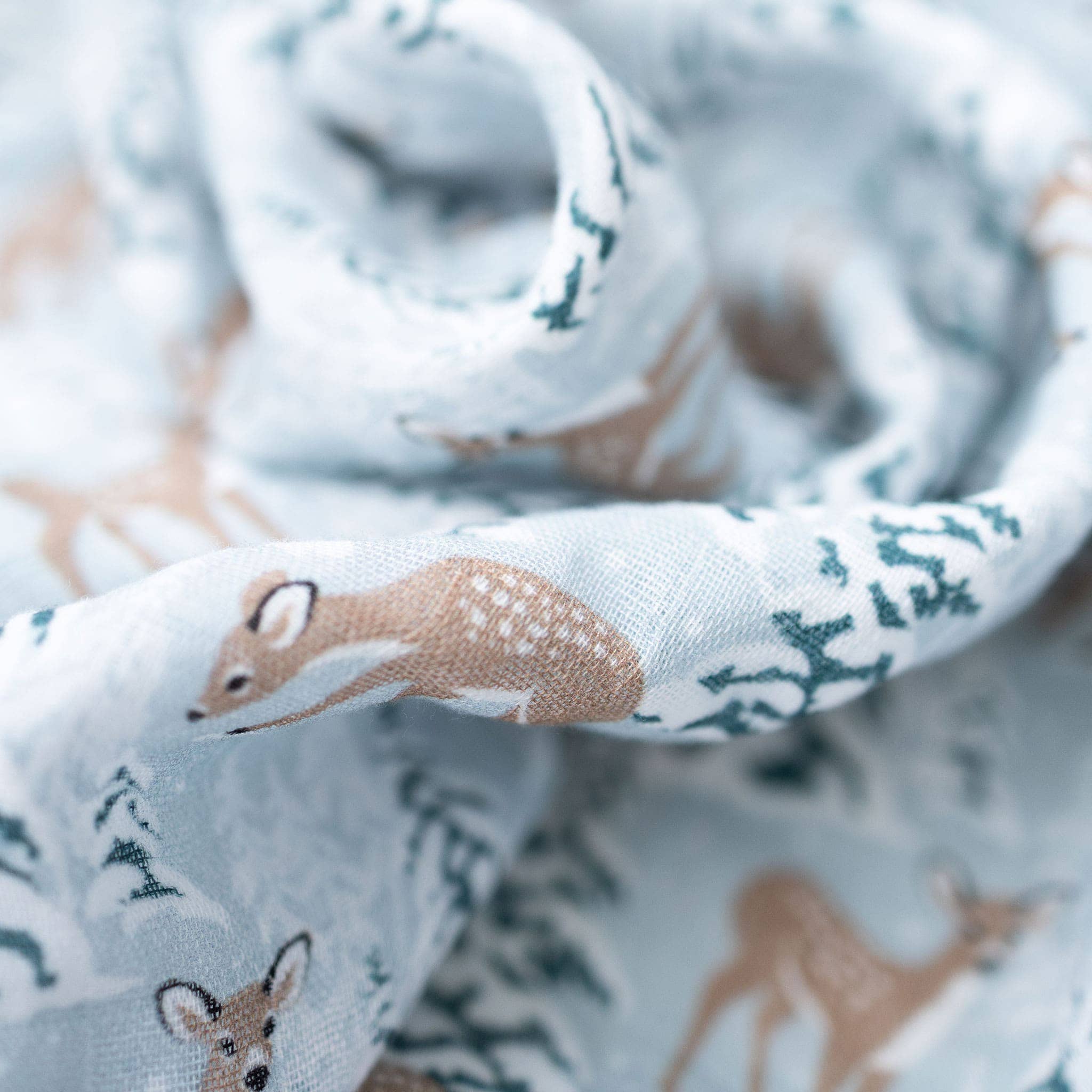 Peachier Goods - Wholesale Bedding Blanket - Kids & Baby - Blitzen & Nova Blue Reversible Blanket5