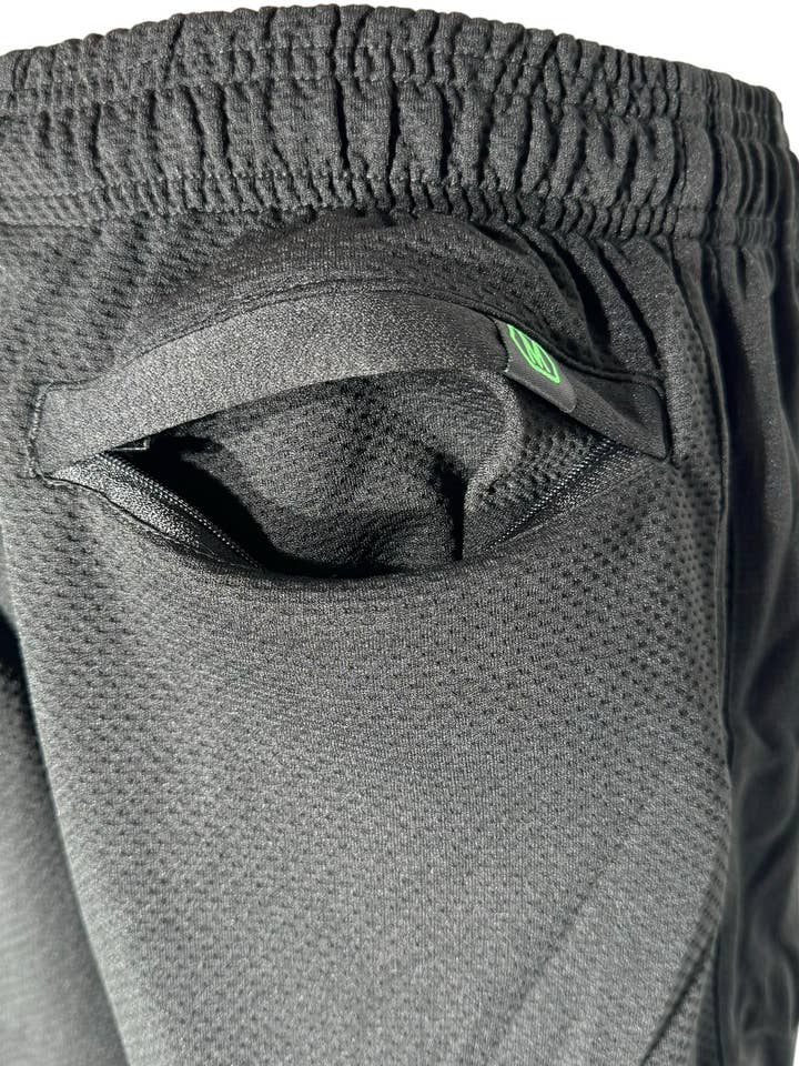 Lime Tree Clothing Inc. - Vendita all'ingrosso Completo sportivo - Uomo - Pantaloncini da basket uomo con tasche profonde – vestibilità comoda5