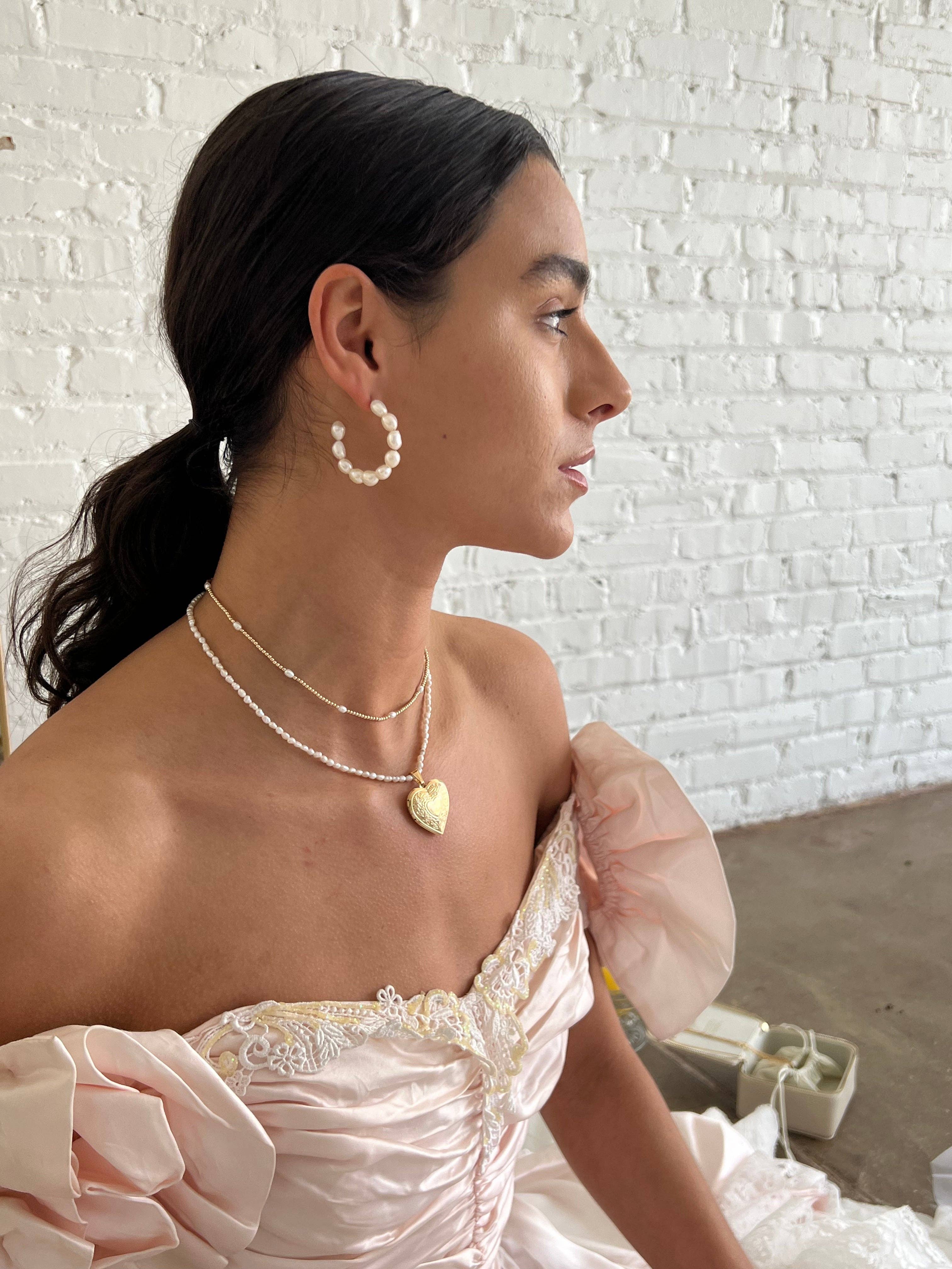 Airotciv by Victoria - Wholesale Locket Necklace - Big Heart locket7