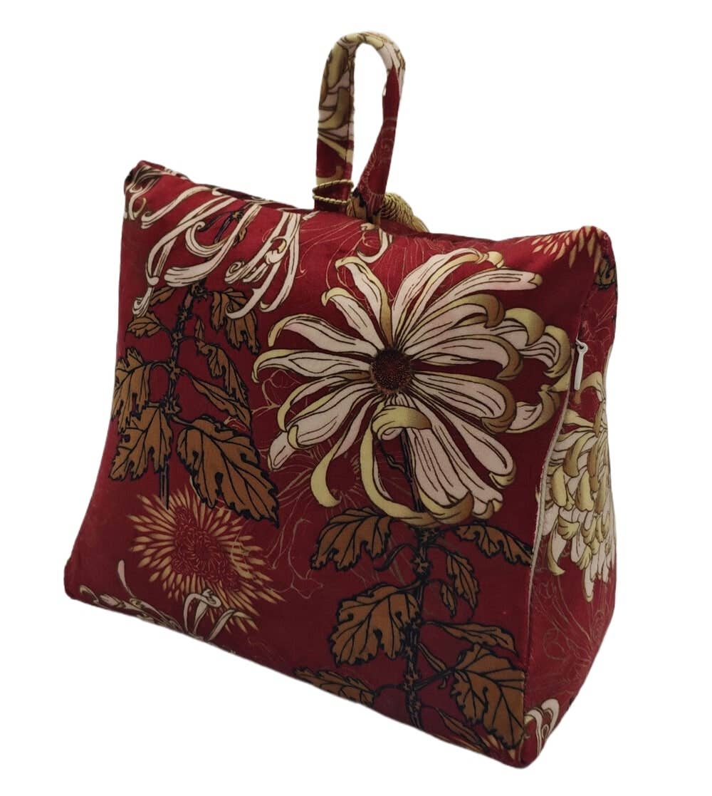 Originals International Ltd - Wholesale Deurstopper - Luxe roodfluwelen deurstopper met waaierpatroon en kwastje1