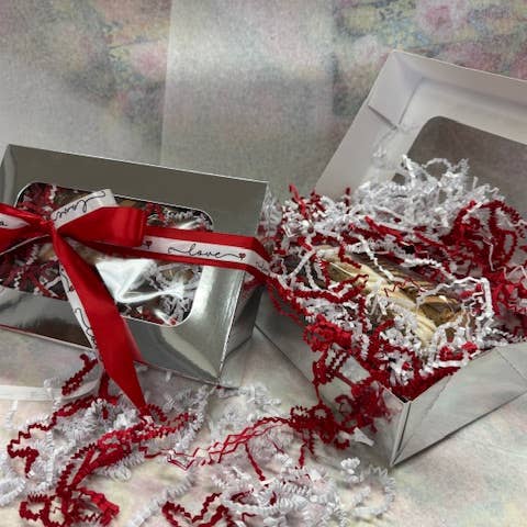 Enjoy Biscotti Company - Wholesale Biscuit - Festive Holiday Biscotti Box - hand tied ribbon18