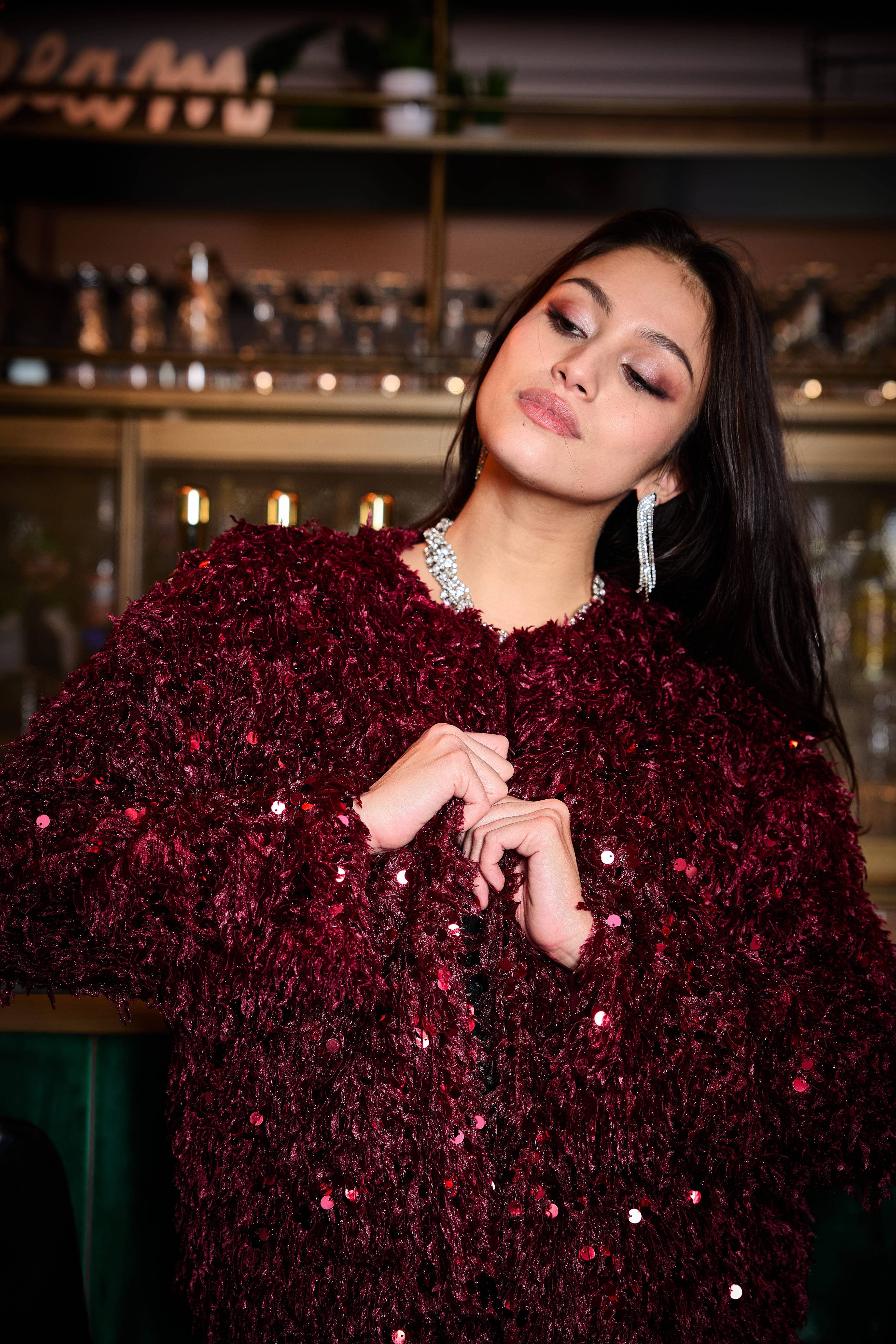 LUCCE - Venta al por mayor Falda - Mujer - Conjunto de chaqueta y falda con plumas y lentejuelas - 1637-16462