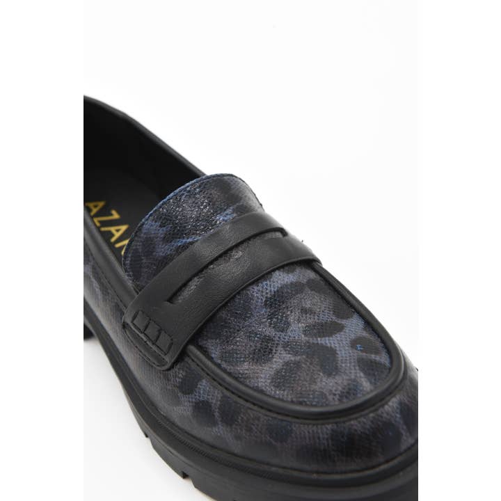 Azarey - Wholesale Loafers - Women's - Chunky snake animal-print loafer 459K050 9