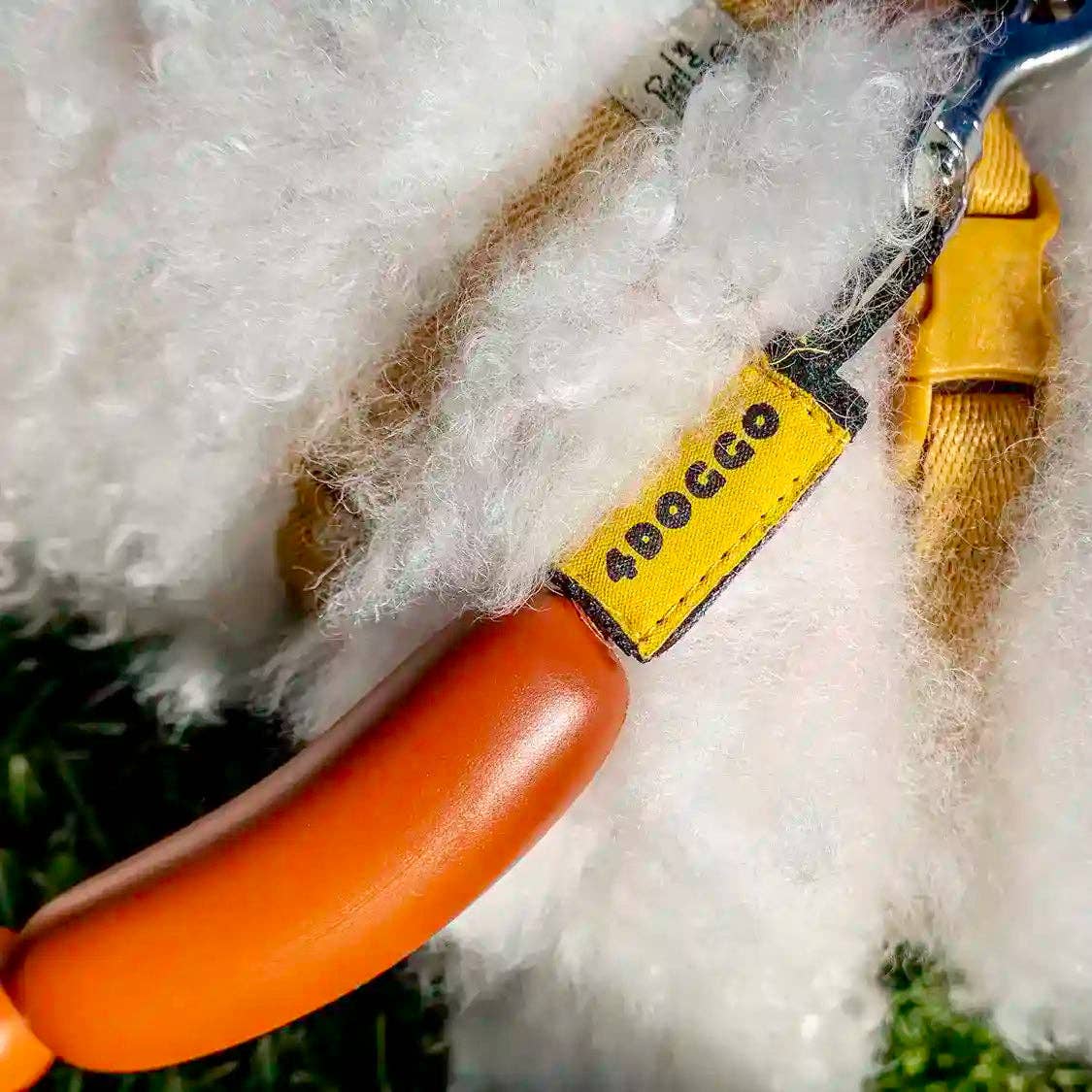 4DOGGO - Wholesale Pet Leash - Dog - The "Hotdog" - Sausage Dog Lead11